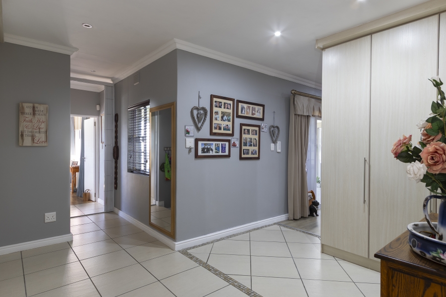 3 Bedroom Property for Sale in Helena Heights Western Cape